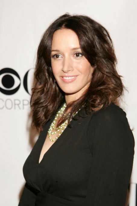 Jennifer Beals Pics - Jennifer Beals Photo Gallery - 2019 - Magazine ...