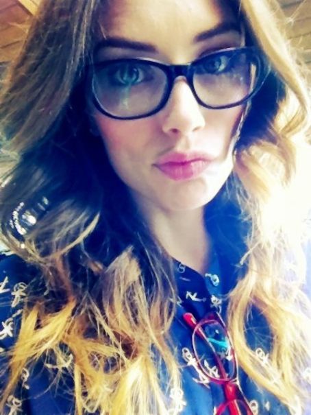 Arielle Vandenberg - HD Wallpapers Arielle Vandenberg - Photo Set