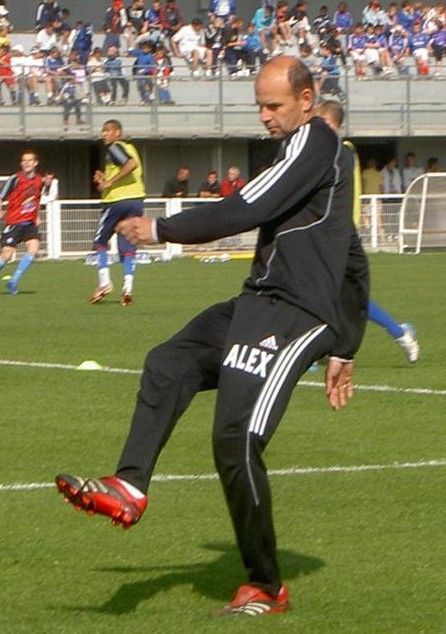 Alexander Vencel (footballer born 1967)