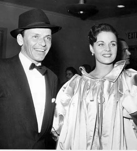Frank Sinatra and Joan Blackman