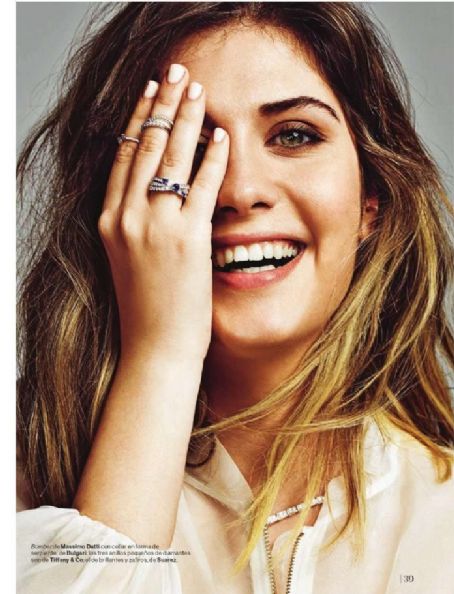 Who is Nerea Camacho dating? Nerea Camacho boyfriend, husband