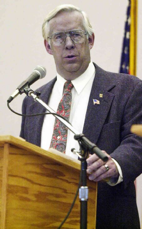 Stan Jones (politician)