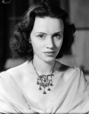 Jessica Tandy Previous PictureNext Picture 