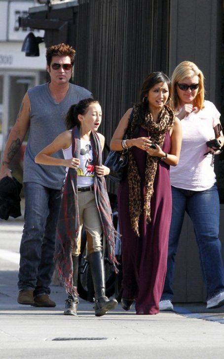 Brenda Song and Trace Cyrus Brenda Song spent the afternoon with her 