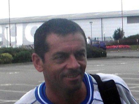 Phil Brown (footballer born 1959)