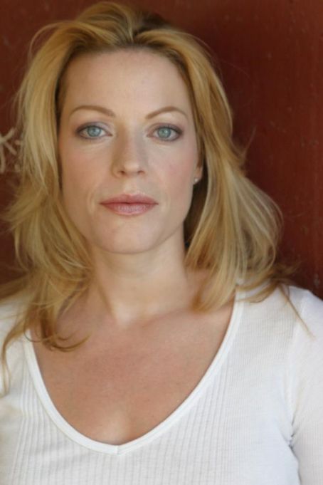 Renee Scott - Actress Wallpapers