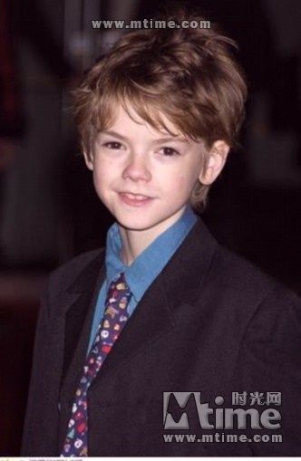 Thomas Brodie-sangster - Photo Gallery