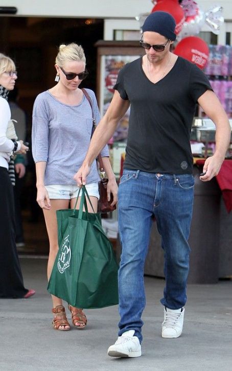 Kate Bosworth and Alexander Skarsgard