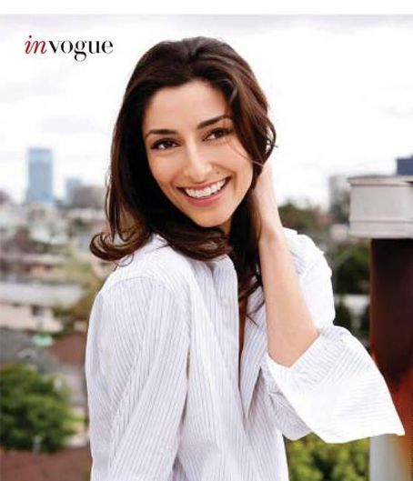 Necar Zadegan - Wallpaper Hot