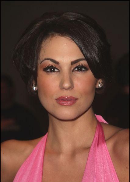 Sara Stokes Pics - Sara Stokes Photo Gallery - 2019 - Magazine