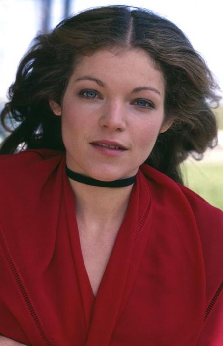 Amy Irving - Actress Wallpapers