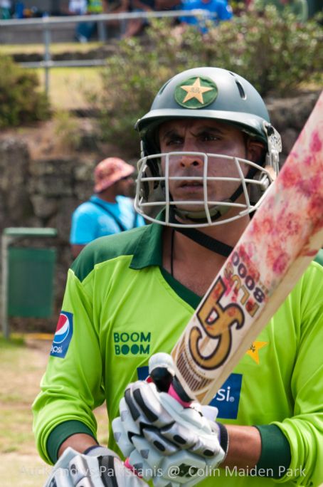 Abdur Rehman (cricketer, born 1980)