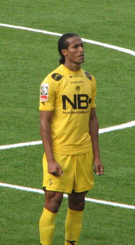 Roy Miller (footballer)