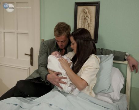 Maite Perroni and William Levy