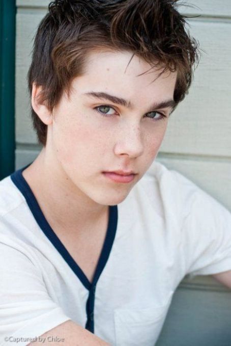 Who Is Jeremy Shada Dating? Jeremy Shada Girlfriend, Wife