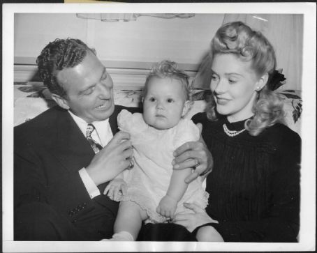 Alice Faye and Phil Harris