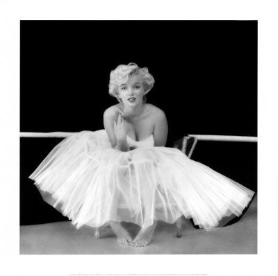 Marilyn Monroe Pics - Marilyn Monroe Photo Gallery - 2018 - Magazine ...
