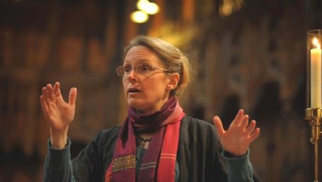 Sarah MacDonald (musician)