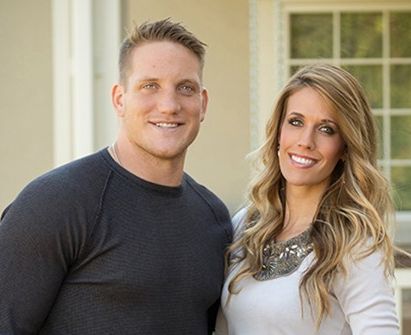 A.J. Hawk - FamousFix.com