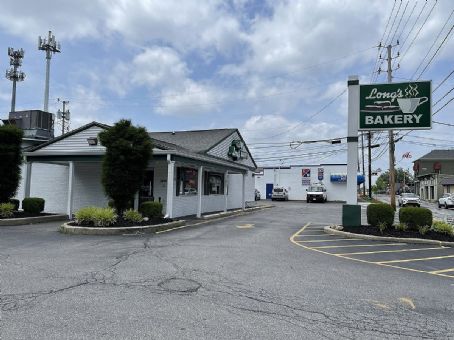 Long's Bakery