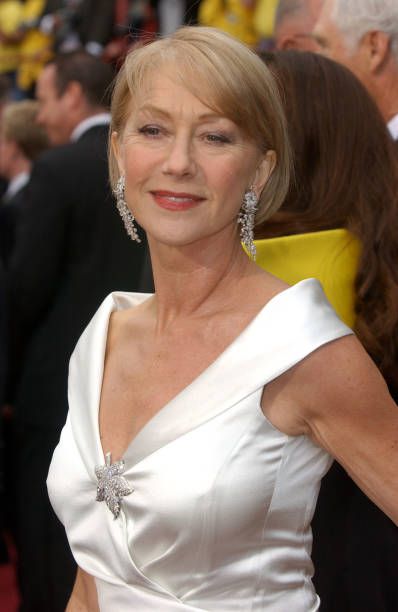 Helen Mirren - The 74th Annual Academy Awards - Arrivals (2002) | Helen ...