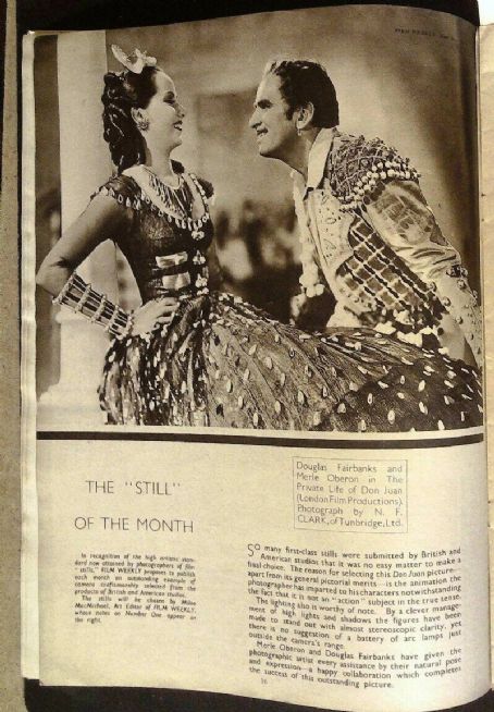 Douglas Fairbanks Jr. - Film Weekly Magazine Pictorial [United Kingdom] (25 May 1934)