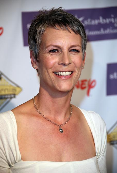 tell me again about the night i was born by jamie lee curtis