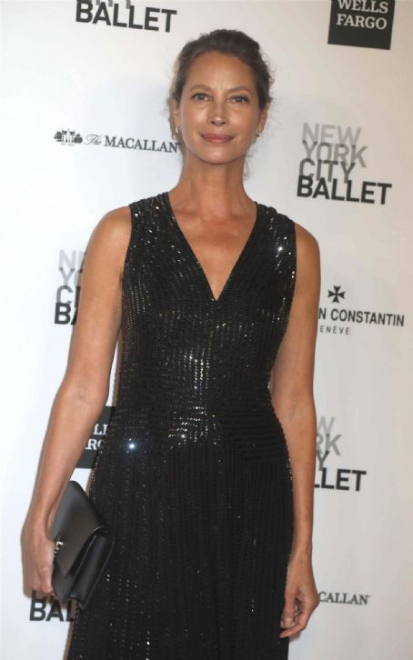 Christy Turlington at New York City Ballet’s 2023 Fall Gala - FamousFix