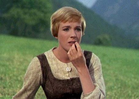 Julie Andrews Characters List - FamousFix