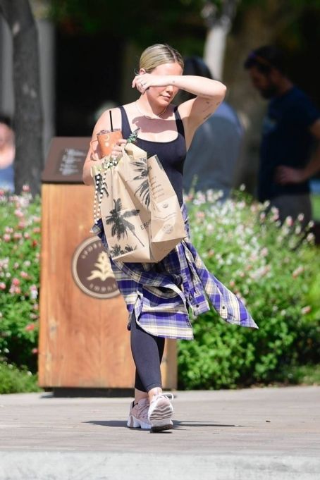 Hilary Duff – Seen after workout in Los Angeles