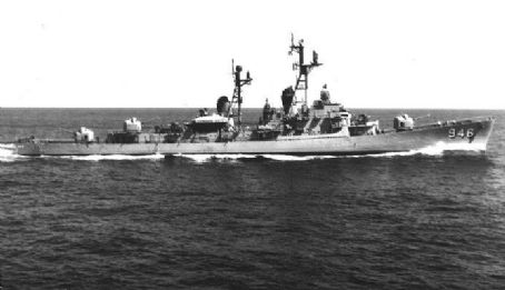 USS John Paul Jones DDG 32 DD 932 guided missile destroyer Decatur ex  Forrest Sherman class