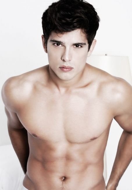 Edilson Nascimento - A Capa Magazine Pictorial [Brazil] (July 2010 ...