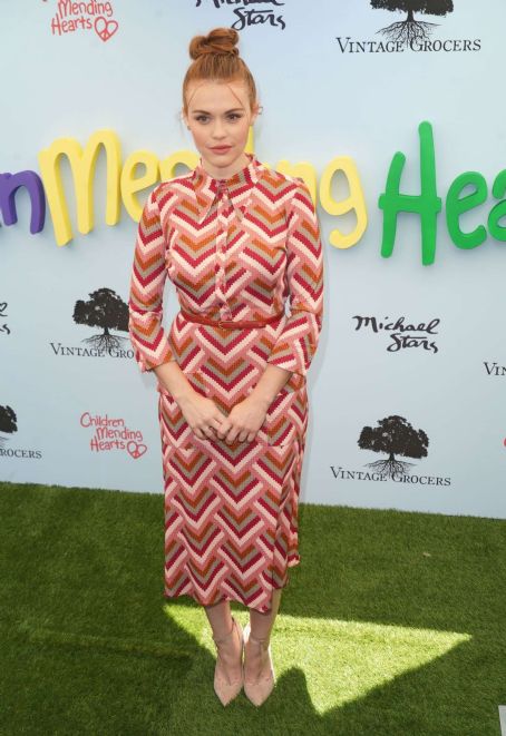 Holland Roden – Children Mending Hearts Gala in Los Angeles