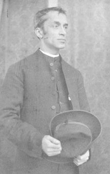 Arthur Tooth