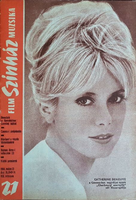 Catherine Deneuve - Film Szinhaz Muzsika Magazine Cover [Hungary] (22 May 1964)