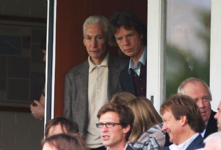Mick Jagger and L'Wren Scott watches the cricket during the 2nd NatWest One Day International between England and Australia at Lord's on September 6, 2009 in London, England