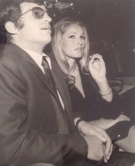 Jean-Paul Belmondo and Ursula Andress