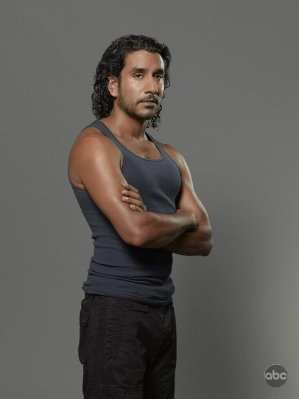 NAVEEN ANDREWS Lost's Sayid Jarrah - SIGNED