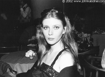 Bebe Buell | Bebe Buell Picture #10126577 - 434 X 320 - FanPix.Net