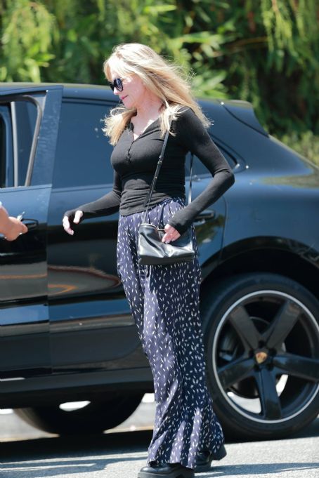 Melanie Griffith – Having lunch in West Hollywood | Melanie Griffith ...