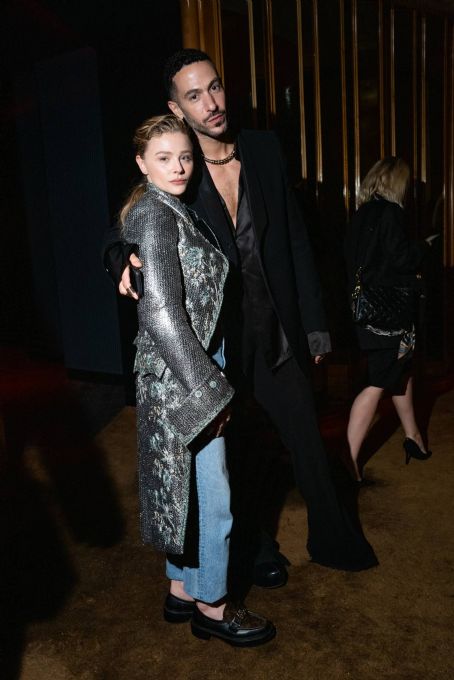 Who is Chloë Grace Moretz dating? Chloë Grace Moretz boyfriend, husband