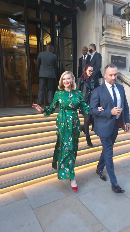 Kirsten Dunst – Leaving hotel to attend London Film Festival | Kirsten