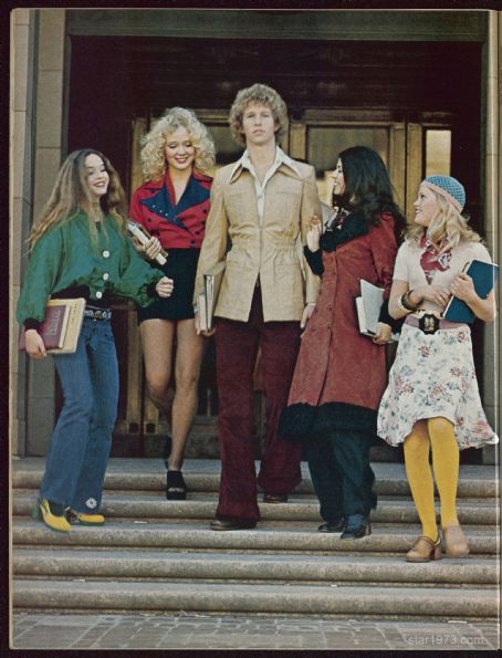 Karen Umphrey - Star Magazine Pictorial [United States] (May 1973)