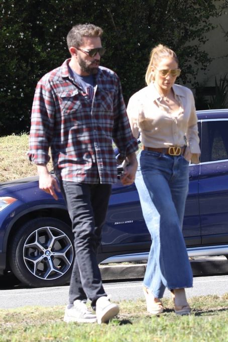 Jennifer Lopez – With Ben Affleck seen running errands together in Los Angeles
