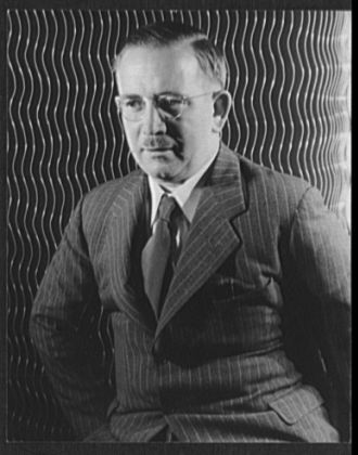 Ralph Bates (writer)