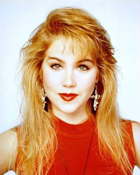 Christina Applegate as Kelly Bundy in Married with Children | Christina ...