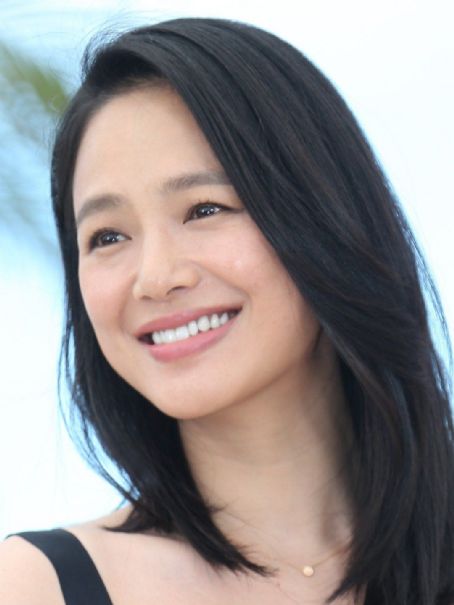 Yun Zhou