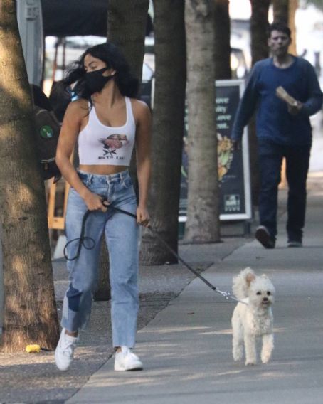 Camila Mendes – Out to Walk Her dog Truffle in Vancouver - FamousFix