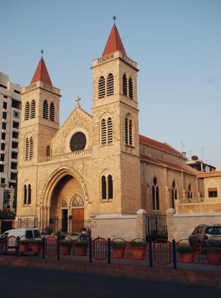 church of the sacred heart of jesus latakia photos