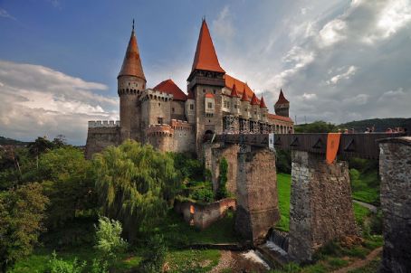 Corvin Castle